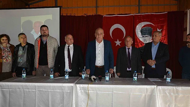 Başkan Karaçelik, başka partiden adaylık için vatandaştan yetki istedi