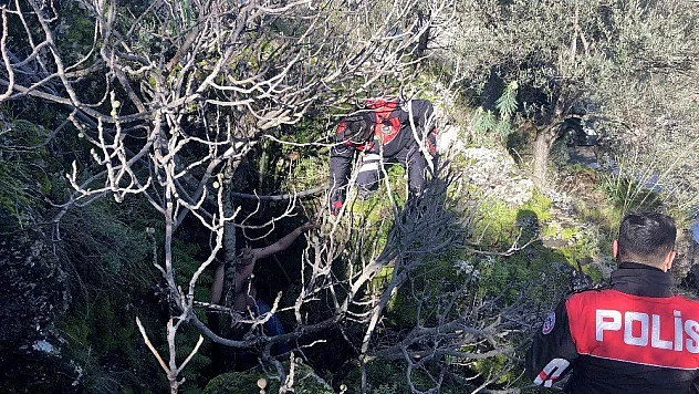 Bıçak zoruyla tecavüze kalkıştı, yarı çıplak kaçtığı ormanda yakalandı