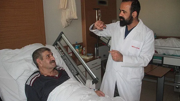 Akciğer kanaması ameliyatsız yöntemle durduruldu