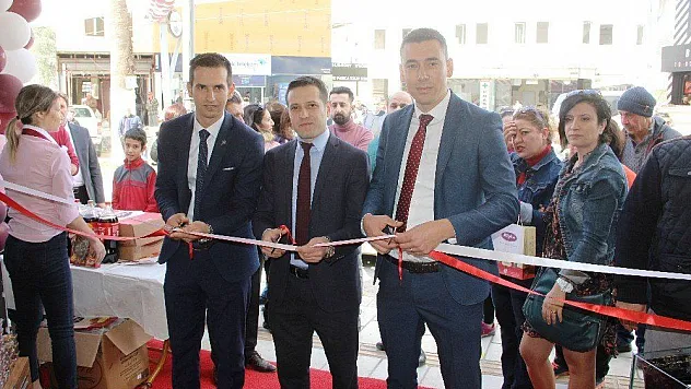 Tuğba Kuruyemiş, lezzetlerini Bodrumlularla buluşturdu