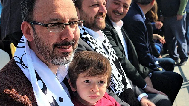 Bakan Kasapoğlu: 'Cumhurbaşkanımız spora ve sporcuya çok önem veren bir isim'