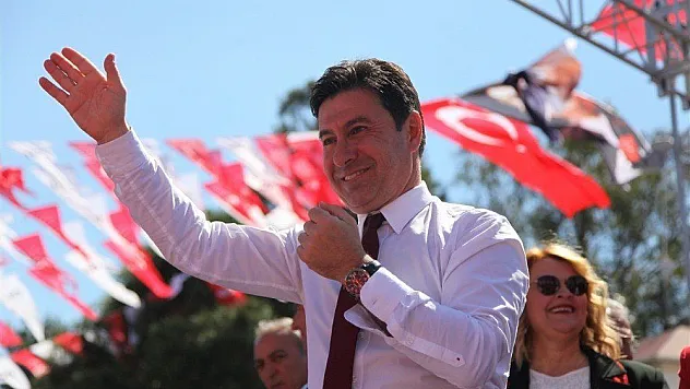 Bodrum adayı Ahmet Aras'ın son mitingi kutlamaya dönüştü