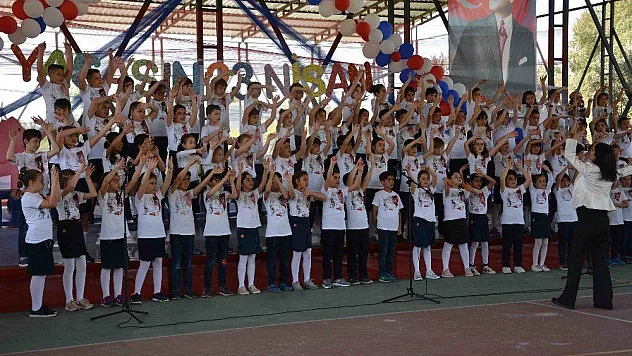 Ortaca'da 23 Nisan coşkuyla kutlandı