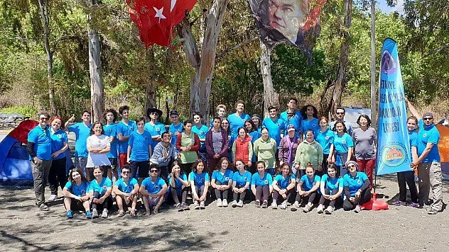 Öğrenciler, özel çocuklarla kamp yaptı