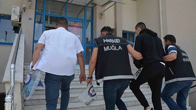 Dalaman Havalimanında uyuşturucu operasyonu