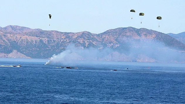 Kurtaran-2019'da Denizaltı Tahliye ve Kurtarma Yardım Timi göz doldurdu