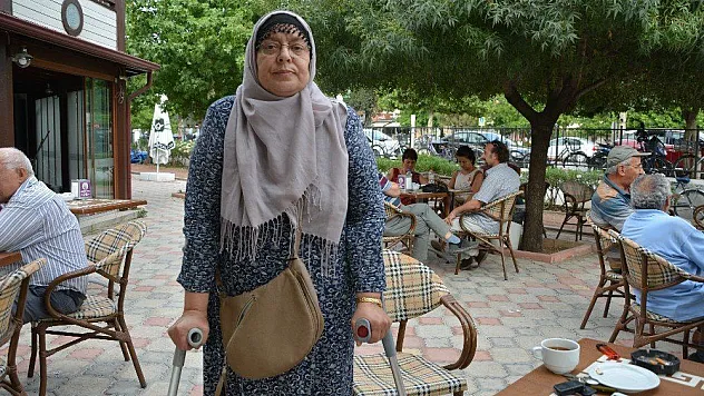 Kanseri yendi, maaşı kesildi