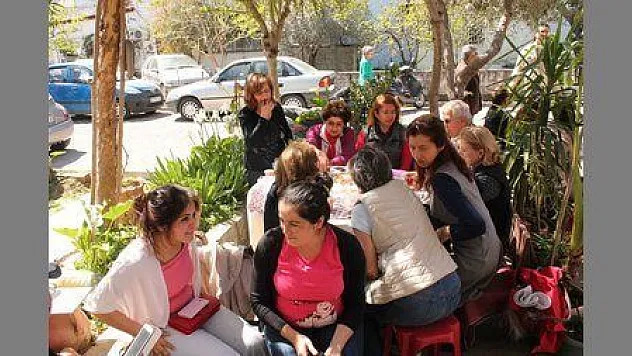   CUMHURİYET KADINLARININ KEŞKEK GÜNÜNE YOĞUN İLGİ