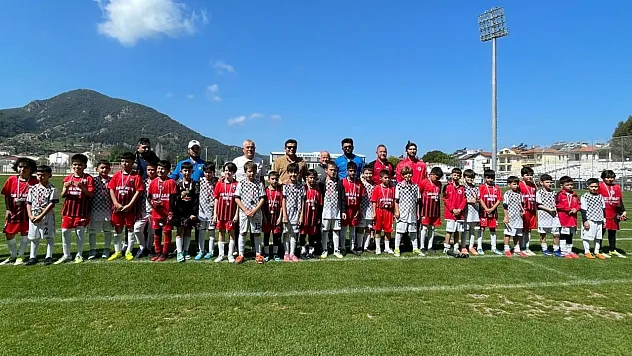 23 Nisan'da Fethiye'de 'Futbol Şenliği': U10 turnuvasında herkes birinci