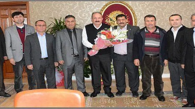 PAZARCILARDAN SAATCI'YA DESTEK