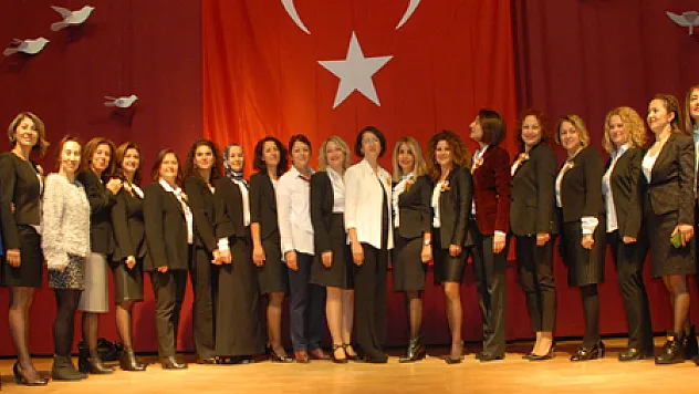 Fethiye Belediyesi Kültür Merkezi Öğretmenler günü kutlaması