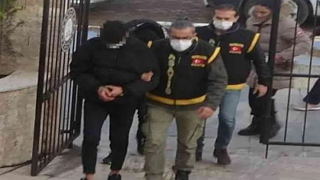 250 bin liralık cep telefonu çalan hırsız tutuklandı