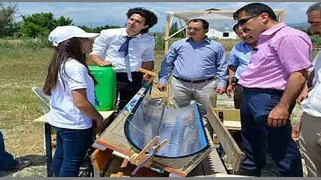  KADIKÖY'DE BİLİM FUARI