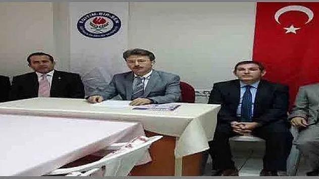 CEZAYİRLİOĞLU 'ÖĞRETMENLERE SAHİP ÇIKMALIYIZ'