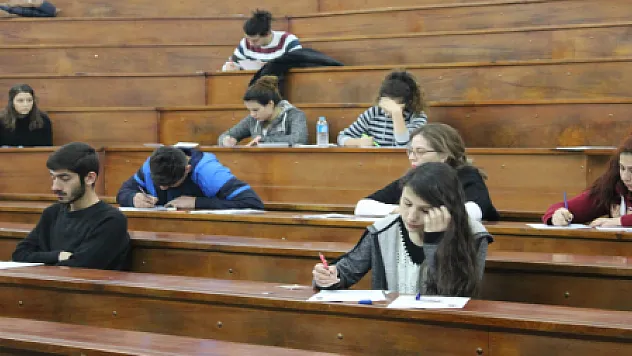 AÇIK ÖĞRETİM SINAVLARI BAŞLADI...