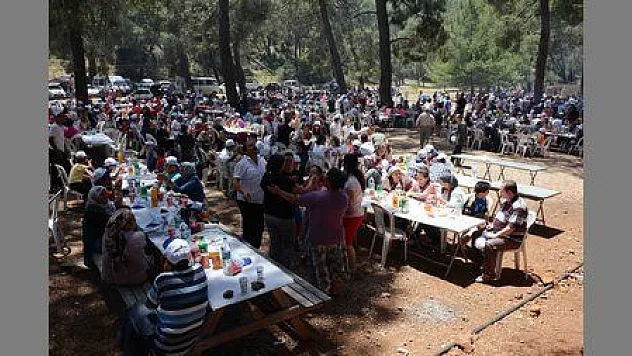 ENGELLERİ DİNLEMEYİP BOL BOL OYNADILAR