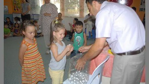 NOTER GÖZETİMİNDE KURA İLE ÖĞRENCİ KAYDI YAPILDI