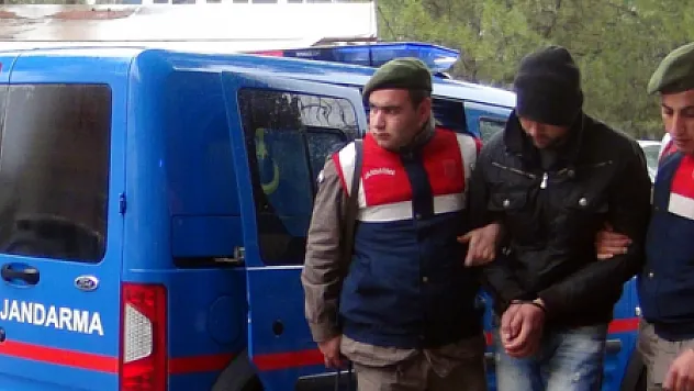 CİNAYET ZANLISI SAĞLIK KONTROLÜNDEN GEÇTİ...