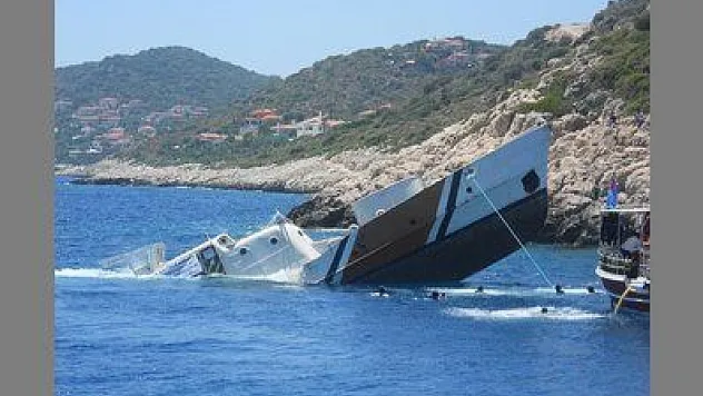 DALIŞ TURİZMİ İÇİN 50 YILLIK SAHİL GÜVENLİK BOTU BATIRILDI