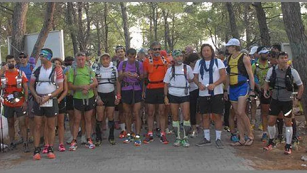 EĞLENCE VE MACERA İÇİN 250 KM KOŞUYORLAR