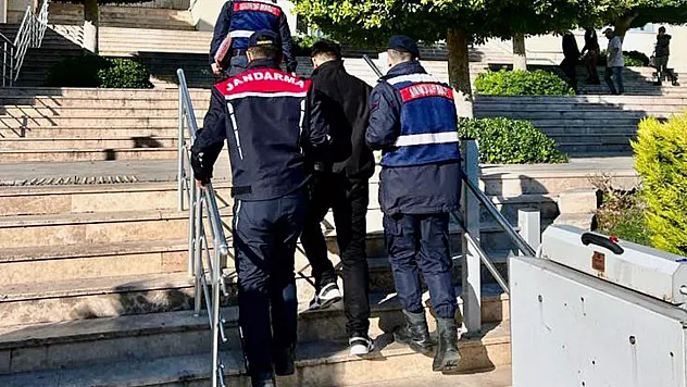 3 AYRI SUÇTAN HAPİS CEZASI BULUNAN ŞAHIS YAKALANDI