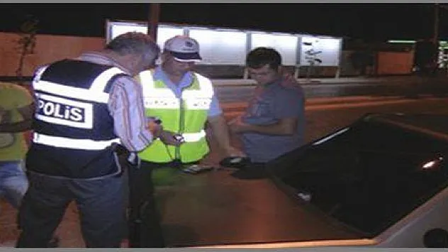  YENİ YILA GİRERKEN ASAYİŞ UYGULAMASI YAPILDI