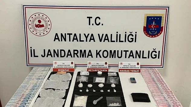 310 gram metamfetamin ve bin 357 kullanımlık bonzai ele geçirildi