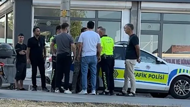 390 bin TL ceza yazılan ehliyetsiz sürücü, polislere bağırarak tepki gösterdi