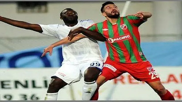 FETHİYESPOR KARŞIYAKA DAN CENK ÖZBEYİ RENKLERİNE KATTI