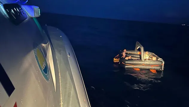 4 Düzensiz Göçmen Kurtarıldı