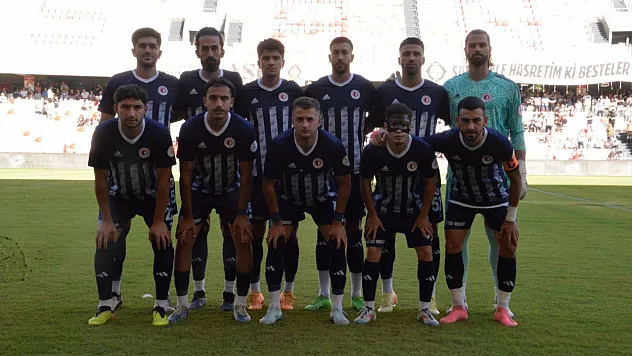 6 gollü maçta Fethiyespor berabere kaldı: 3-3