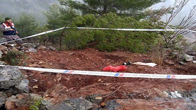 JANDARMADAN KAÇAK KAZIYA SUÇÜSTÜ...