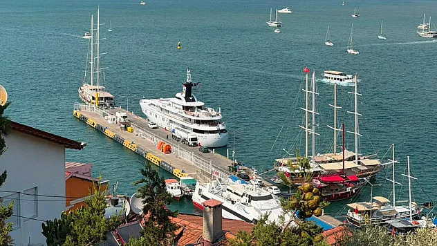65 Metrelik Süper Yat White Rose of Drachs Fethiye'de