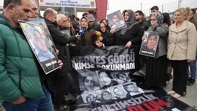 7 kişinin öldüğü yangın davasında aileler gözyaşlarına boğuldu