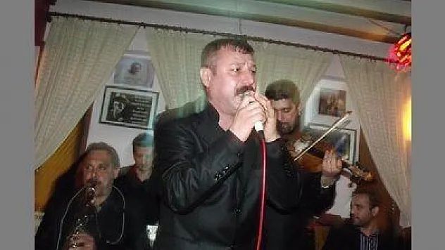 AZER BÜLBÜL FETHİYE'DE KONSER VERDİ