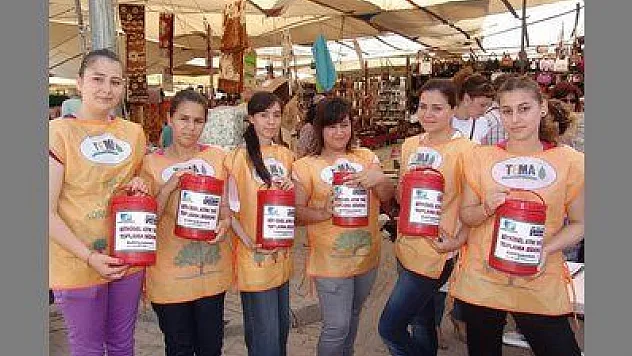 ÜCRETSİZ YAĞ BİDONU DAĞITILDI