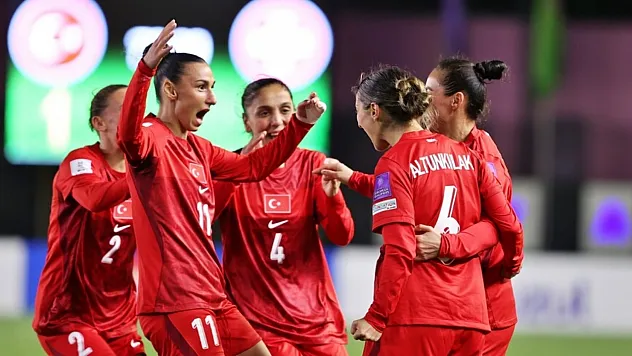 A Milli Kadın Futbol Takımı, yarın Kuzey İrlanda'yı konuk edecek