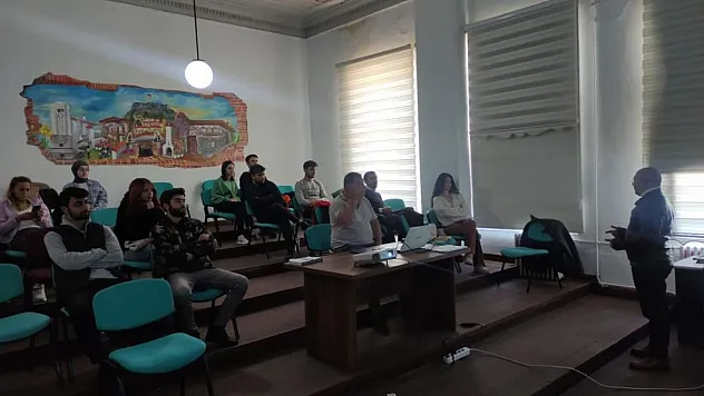 ADAK-SAR ekibine orman gönüllüleri sertifikası verildi