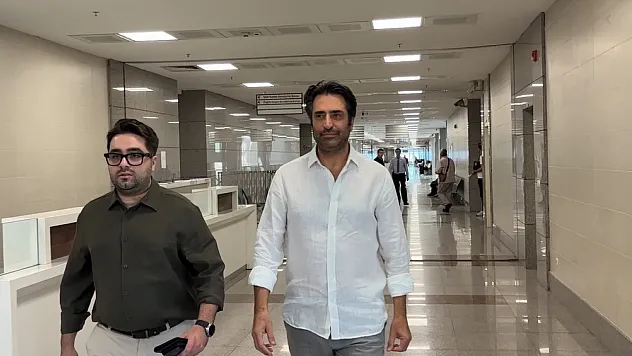 Ahbap'lar soruşturmasında Mahsun Kırmızıgül adliyeye geldi