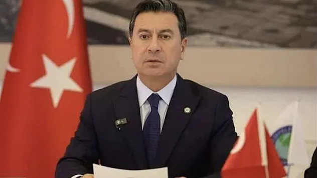 Ahmet Aras CHP'den istifa etti