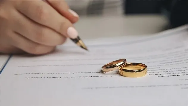 Aile ve Gençlik Fonu kapsamında ekimde 15 bin 468 gence 1 milyar 756 milyon lira ödeme yapıldı