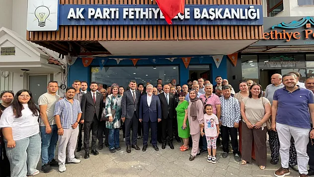 AK Parti Fethiye İlçe Başkanlığı'nda Bayramlaşma Programı Düzenlendi