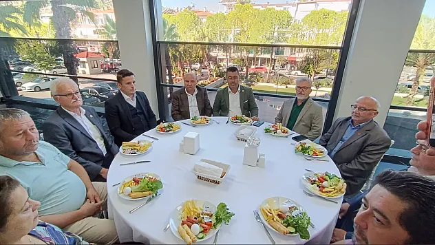AK Parti Fethiye teşkilatı, Muhtarlar Günü dolayısıyla muhtarlarla buluştu