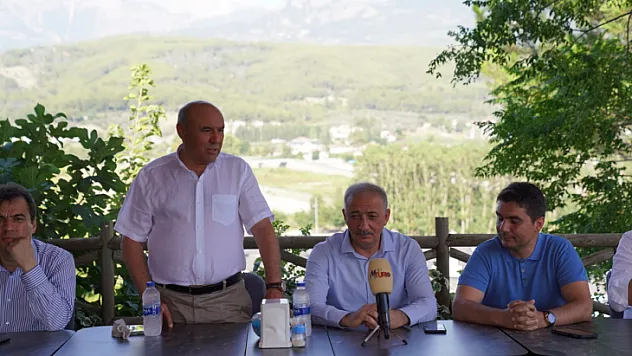 Ak Parti Seydikemer'de bayramlaştı