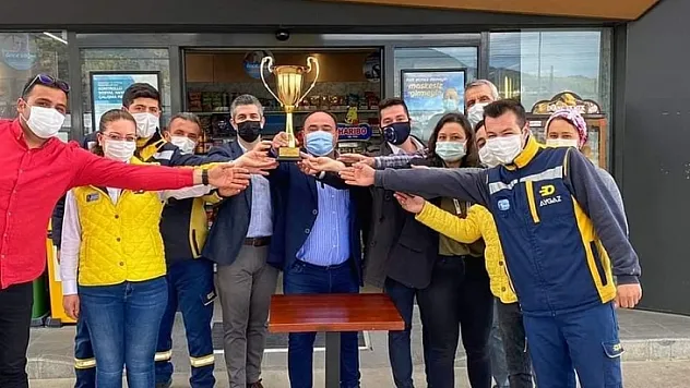 Akdenizli Petrol şampiyonluklarına bir yenisini ekledi 