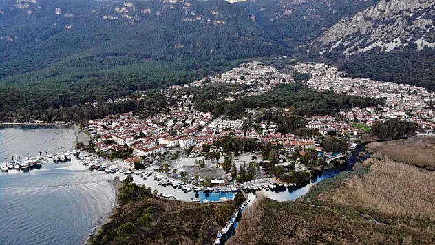 Akyaka'daki Ahşap Yapılar Kurtuldu: Yangın Yönetmeliğinde Yeni Çözüm