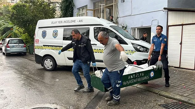 Alanya'da pansiyonda kalan yaşlı adam ölü bulundu