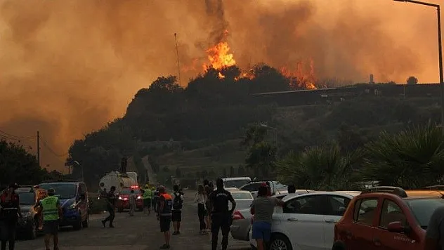 Alevler Milas'ta bulunan termik santrale ilerliyor