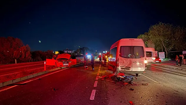 Alkollü sürücü ortalığı savaş alanına çevirdi: 4 yaralı