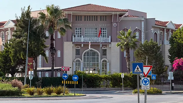 Almanya'nın uyuşturucu suçlarından aradığı Polonya uyruklu şüpheli Fethiye'de yakalandı